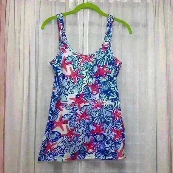 Lilly Pulitzer Medium Tabbie Tank in She She Shells Item # 8A - Picture 2 of 6